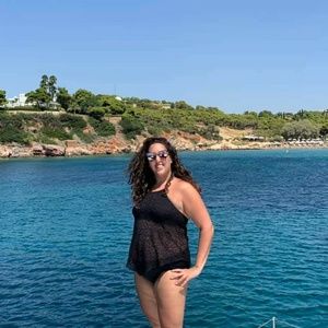 Meet your Posher, Catherine